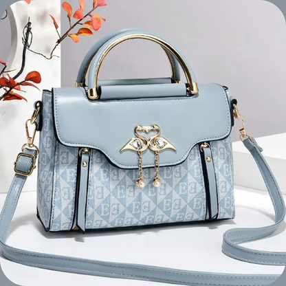 Borsa Elegante con Dettagli Oro e Texture Iconica