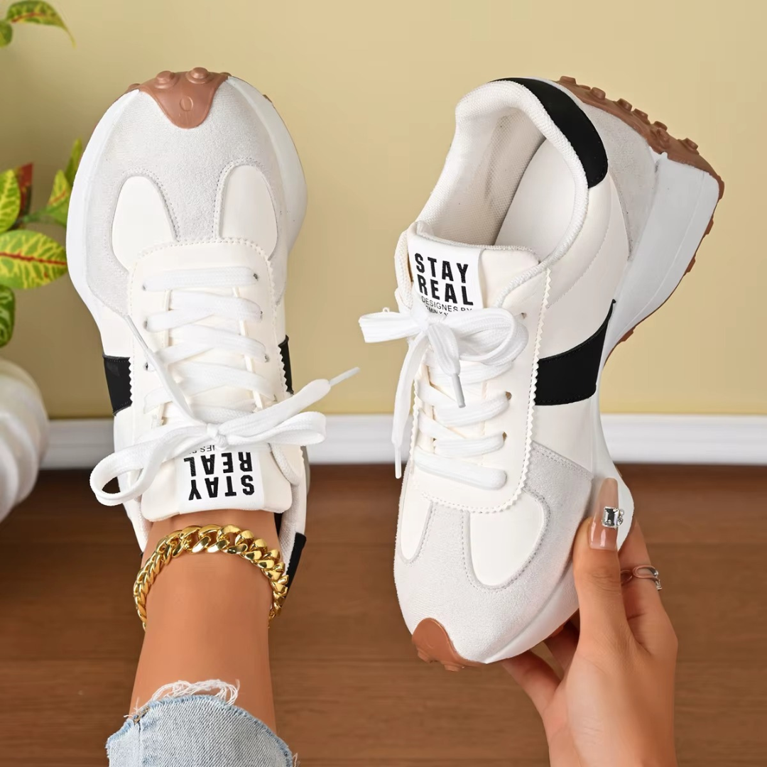 Sneakers Donna Urban Black & White con Suola Track